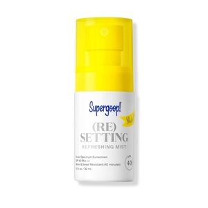 Supergoop! Refreshing Mist SPF 40 - Yellow and White